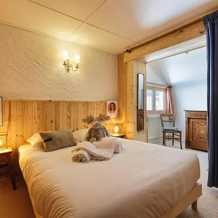 Spouter Happy Chalet Chamonix