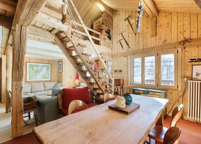 Chalet Spouter Happy