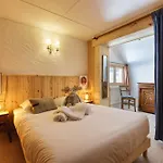 Spouter Happy Chalet Chamonix